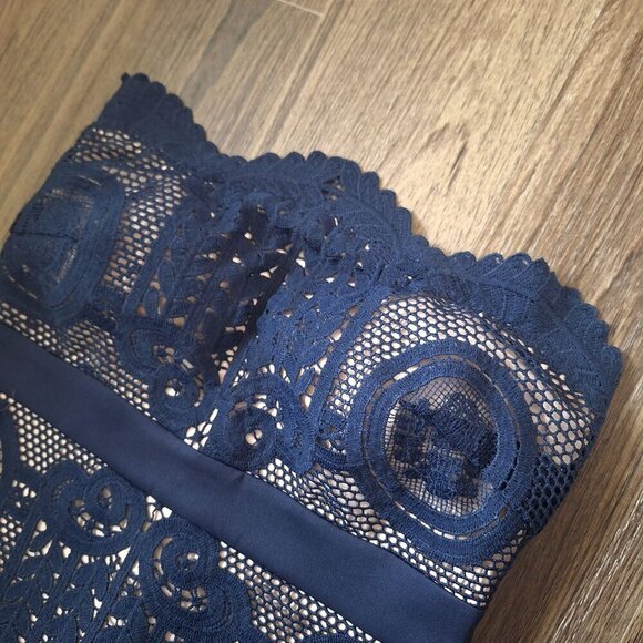 💙 Entry Eyelet Lace Bodycon Tube Corset Peplum Dress Size M - Picture 5 of 9